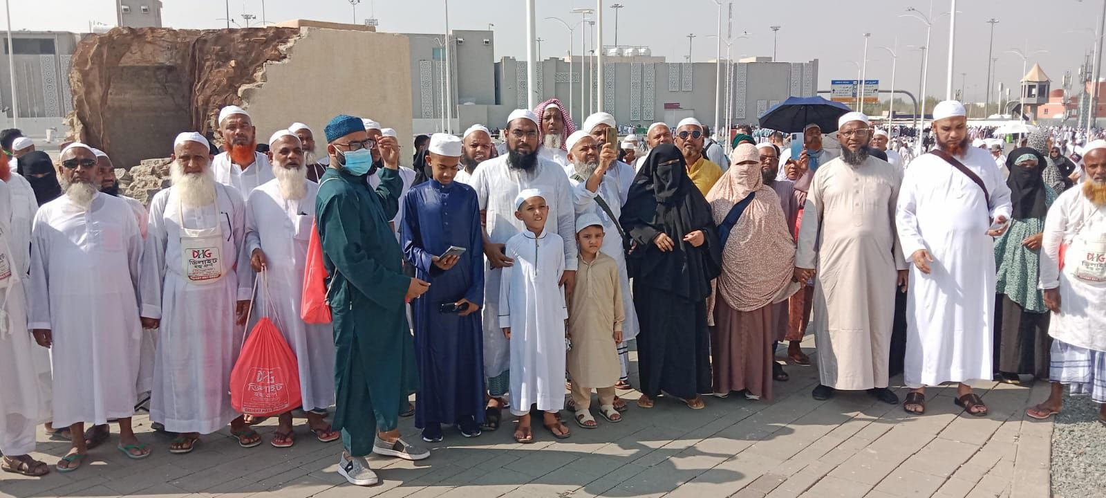 Some memorable moments from the holy Umrah pilgrimage.
